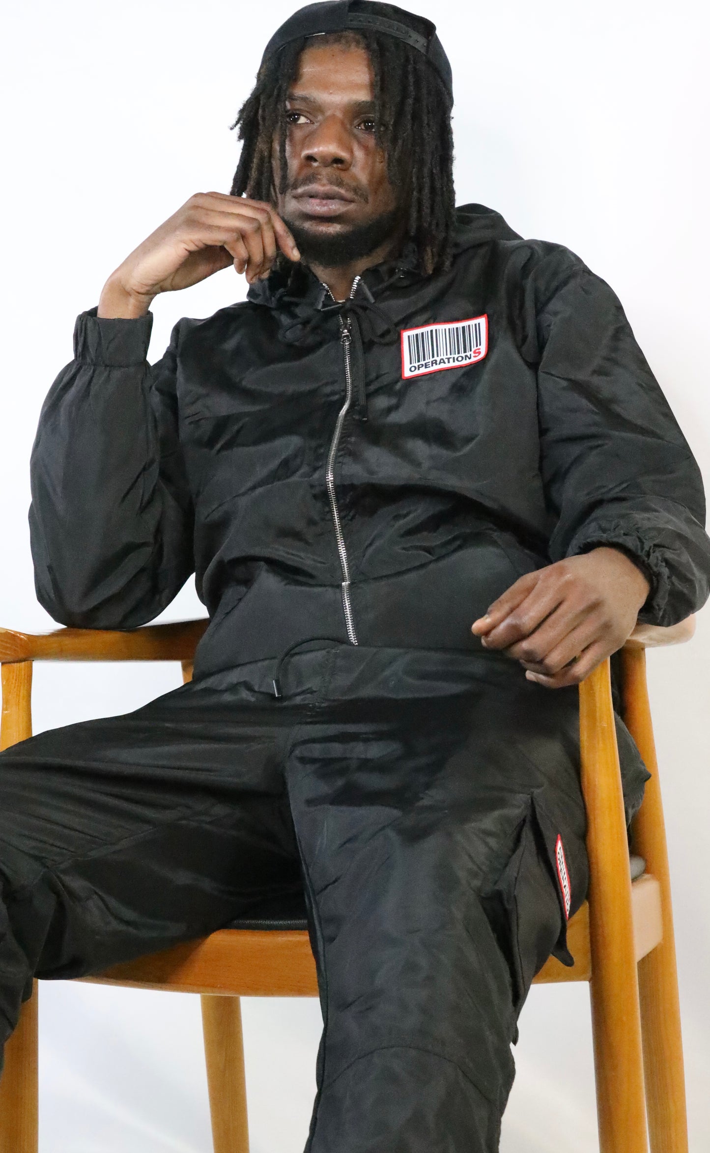 O-S BLACK WINDBREAKER TRACKSUIT